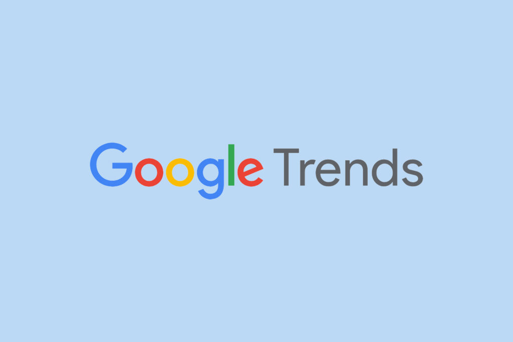 Puedes usar la herramienta Google Trends para identificar patrones emergentes y evaluar el interés en temas específicos relacionados con tu nicho.